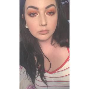 Meet your Posher, Katelynn